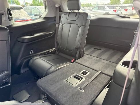 Used 2022 Jeep Grand Cherokee L Limited AWD/4WD image 17