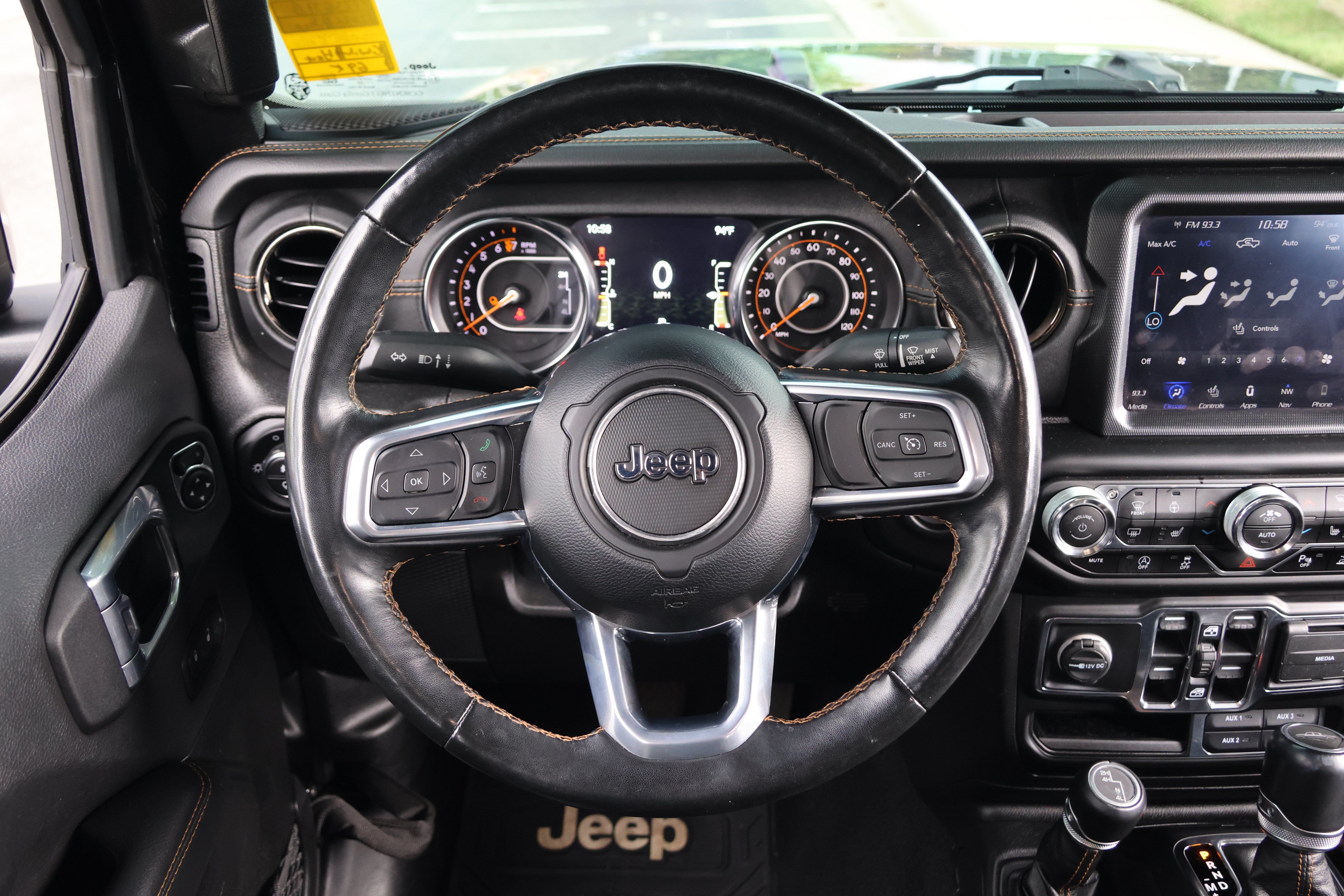 Used 2022 Jeep Gladiator Overland AWD/4WD image 17