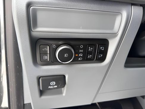 Used 2025 Ford F150 XLT w/ Equipment Group 302A MID AWD/4WD image 15