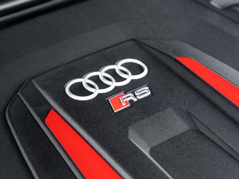 New 2026 Audi RS Q8 performance image 48