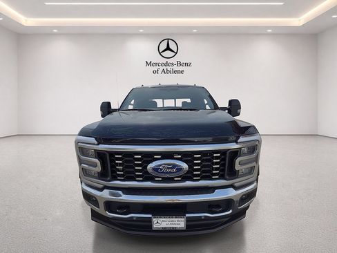 Used 2025 Ford F450 Lariat w/ Lariat Ultimate Package AWD/4WD image 12
