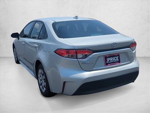 Used 2024 Toyota Corolla LE FWD image 8