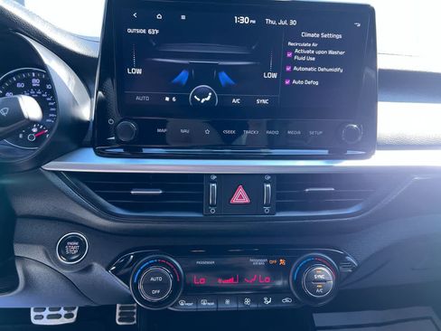 Certified 2024 Kia Forte GT-Line FWD image 19