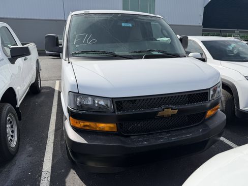 New 2026 Chevrolet Express 3500 Extended w/ Driver Convenience Package RWD image 3