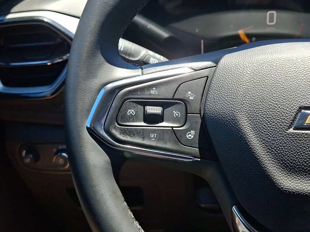 Used 2026 Chevrolet TrailBlazer LT w/ Convenience Package FWD image 21