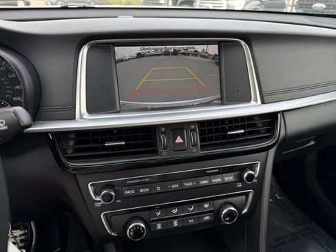 Used 2019 Kia Optima LX image 19