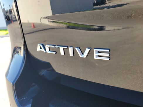 New 2025 Ford Expedition Active image 7