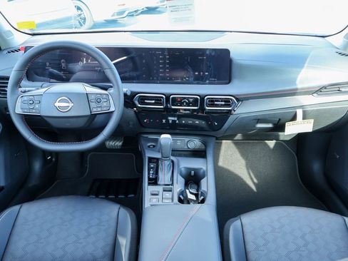 New 2026 Nissan Sentra SR image 6