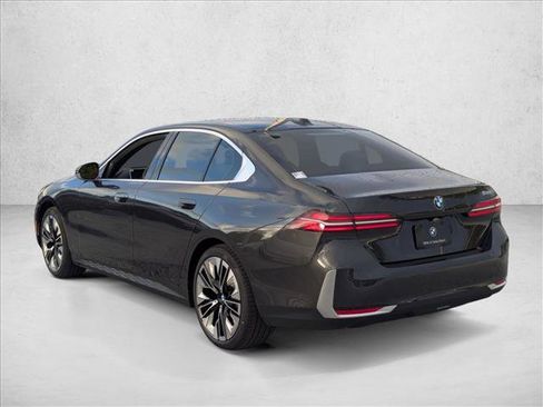 New 2026 BMW 530i image 8