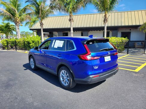 Used 2023 Honda CR-V EX-L image 8