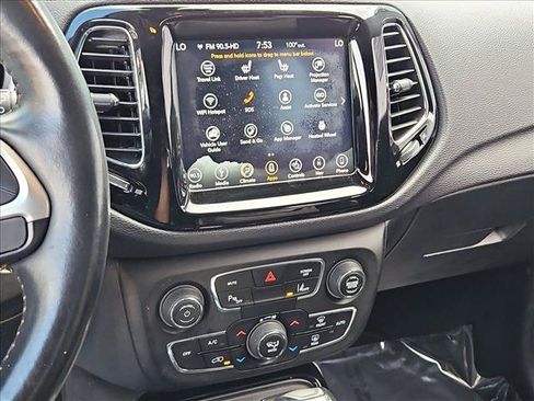 Used 2018 Jeep Compass Limited w/ Navigation Group AWD/4WD image 15
