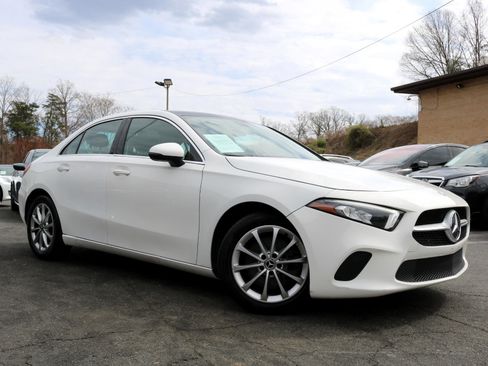 Used 2021 Mercedes-Benz A 220 image 6