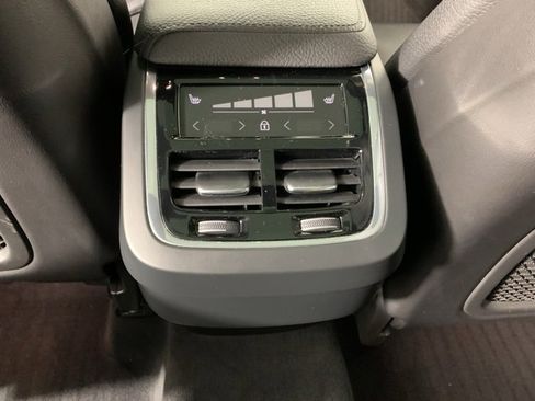 Used 2019 Volvo XC60 T5 Inscription w/ Protection Package Premier image 26