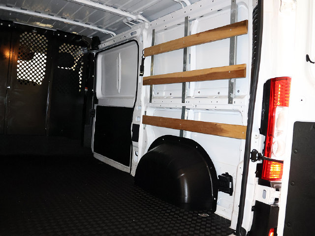 Used 2025 RAM ProMaster 2500 w/ U-Haul Equipment Group FWD image 23