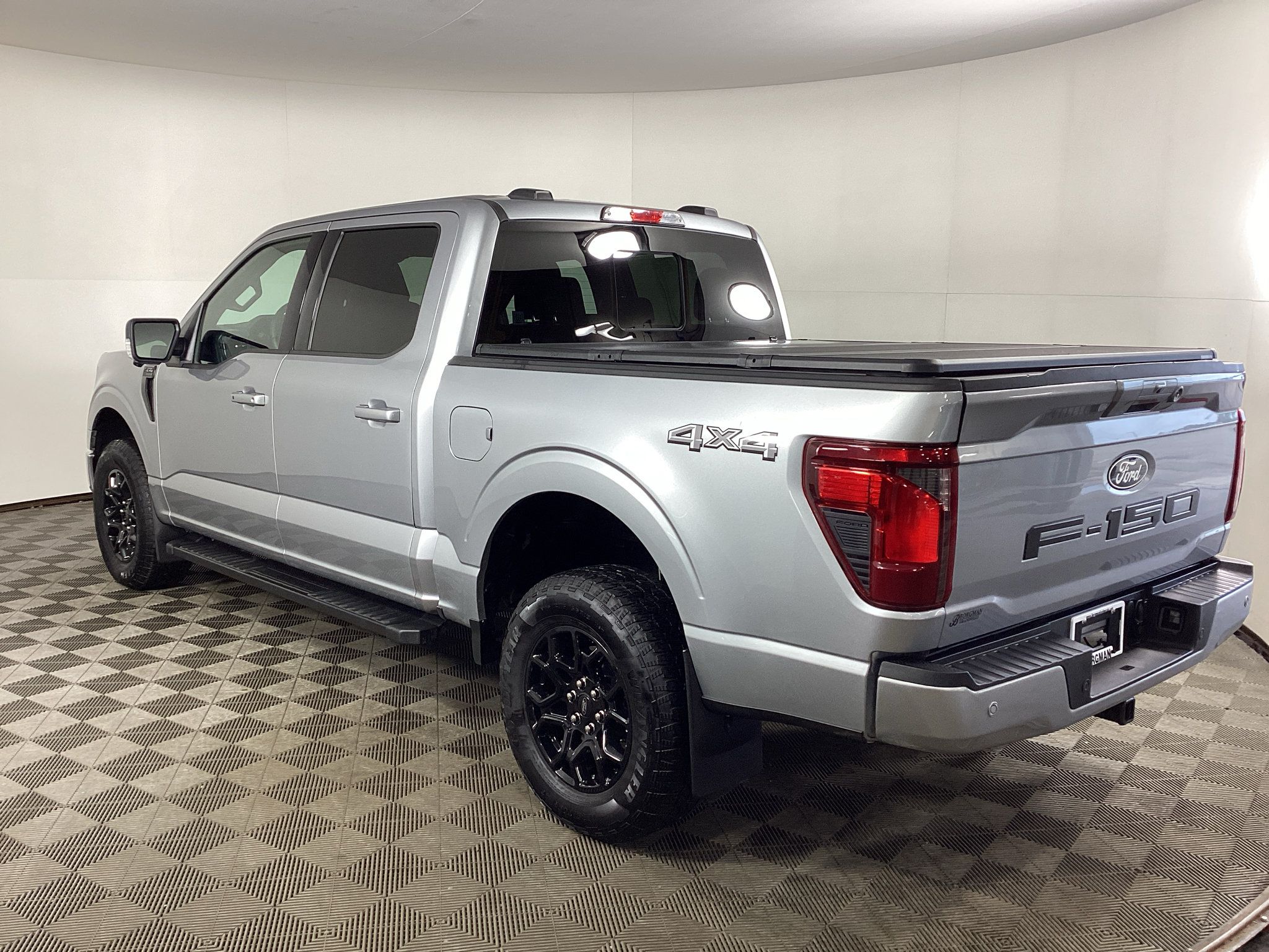Used 2025 Ford F150 XLT w/ Equipment Group 302A MID AWD/4WD image 6