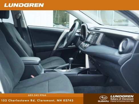 Used 2015 Toyota RAV4 XLE AWD/4WD image 10