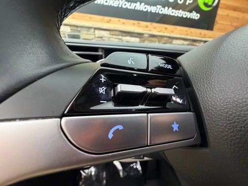 Used 2024 Hyundai Tucson Limited image 23