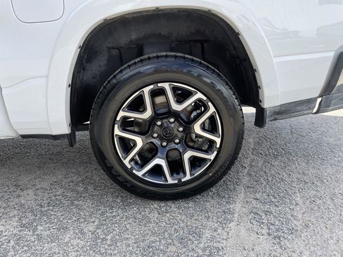 Certified 2025 RAM 1500 Laramie image 50