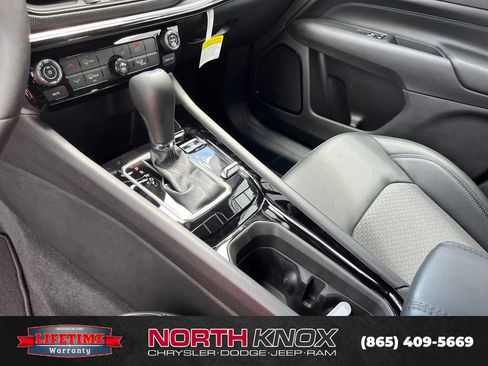 New 2026 Jeep Compass Latitude AWD/4WD image 12