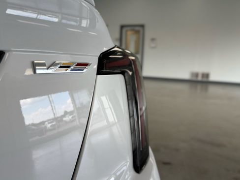 Used 2021 Cadillac CT5 V w/ Premium Package AWD/4WD image 34