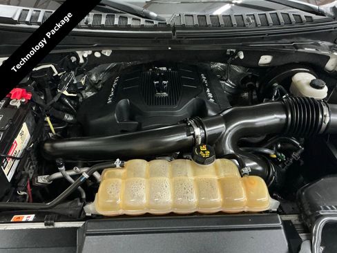 Used 2018 Lincoln Navigator Select w/ Technology Package image 42