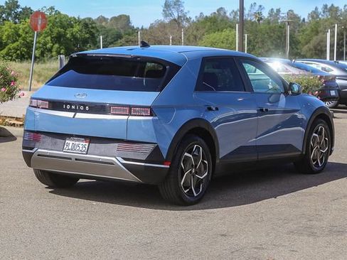 Used 2024 Hyundai Ioniq 5 SEL image 5