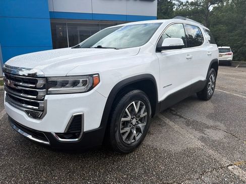 Used 2023 GMC Acadia SLT FWD image 1