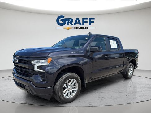 Used 2024 Chevrolet Silverado 1500 RST w/ Protection Package AWD/4WD image 13