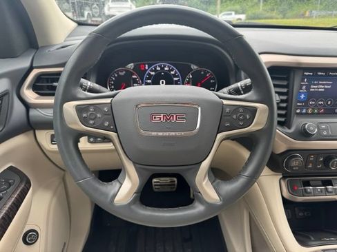 Used 2023 GMC Acadia Denali w/ Denali Ultimate Package AWD/4WD image 10