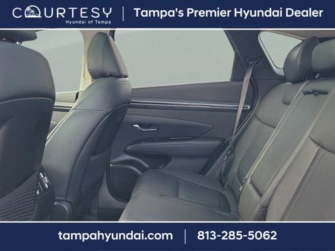 Certified 2022 Hyundai Tucson Limited w/ Cargo Package image 5