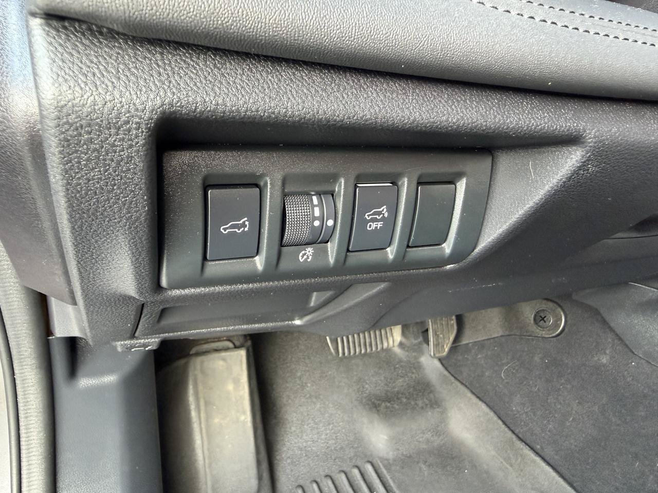 Used 2025 Subaru Outback Wilderness AWD/4WD image 15