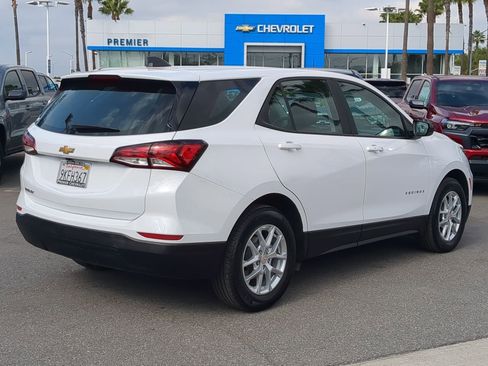Certified 2024 Chevrolet Equinox LS image 8