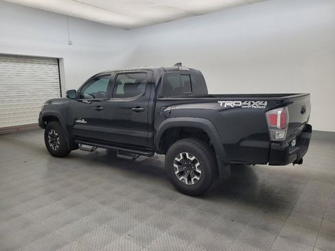 Used 2021 Toyota Tacoma TRD Off-Road w/ Technology Package AWD/4WD image 3