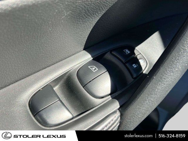 Used 2020 Nissan Rogue SV AWD/4WD image 22