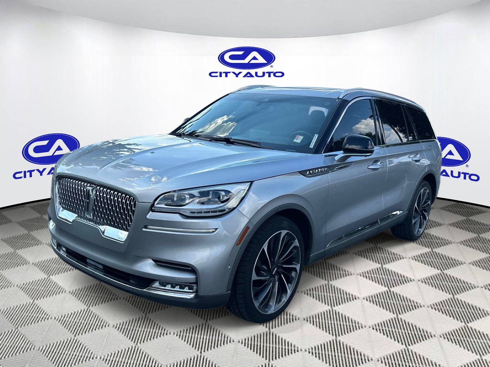 Used 2021 Lincoln Aviator Reserve w/ Equipment Group 202A AWD/4WD image 8