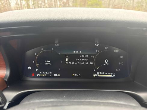 Used 2022 Lincoln Aviator Reserve w/ Equipment Group 201A image 15