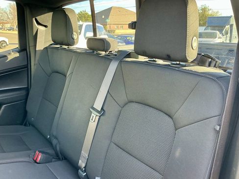 Used 2023 GMC Canyon Elevation w/ Convenience Package image 27