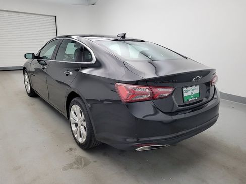 Used 2019 Chevrolet Malibu Premier FWD image 5