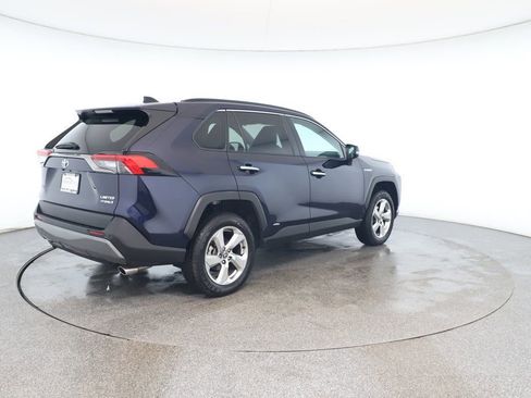 Used 2021 Toyota RAV4 Limited image 5