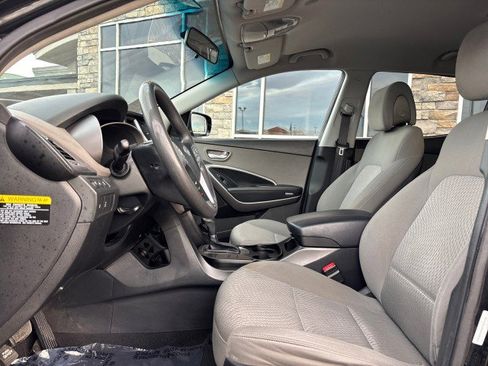 Used 2016 Hyundai Santa Fe Sport image 10