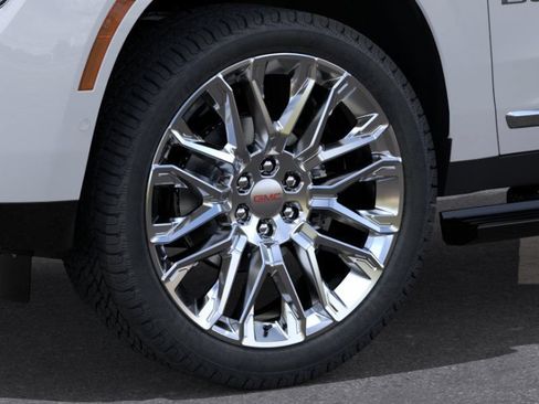 New 2026 GMC Yukon Denali w/ Denali Reserve Package AWD/4WD image 9