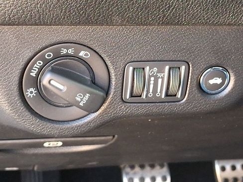 Used 2022 Dodge Challenger R/T w/ Blacktop Package image 26