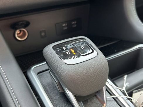 New 2026 Nissan Pathfinder SL AWD/4WD image 43