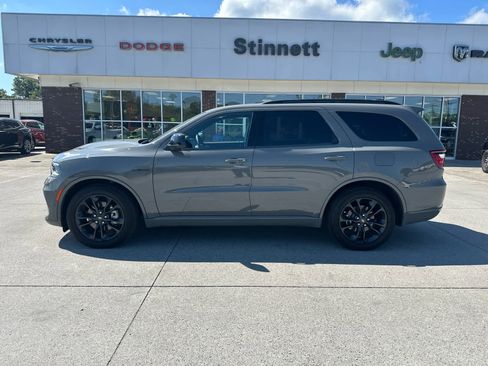 Used 2024 Dodge Durango R/T w/ Blacktop Package image 5