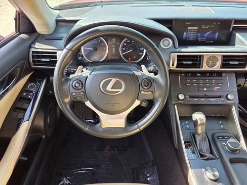 Used 2015 Lexus IS 250 w/ Premium Package RWD image 11