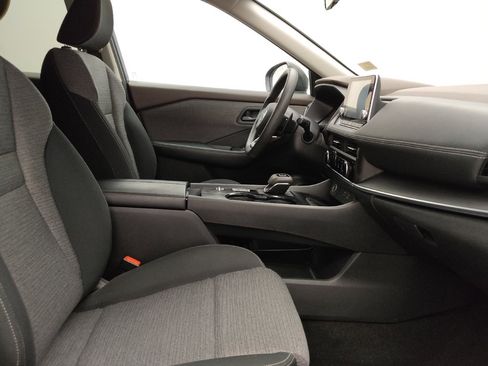 Used 2021 Nissan Rogue S FWD image 21