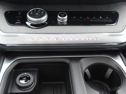 New 2026 Ford Expedition Tremor AWD/4WD image 21