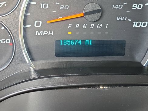 Used 2020 Chevrolet Express 2500 Work Van w/ Communications Package image 14