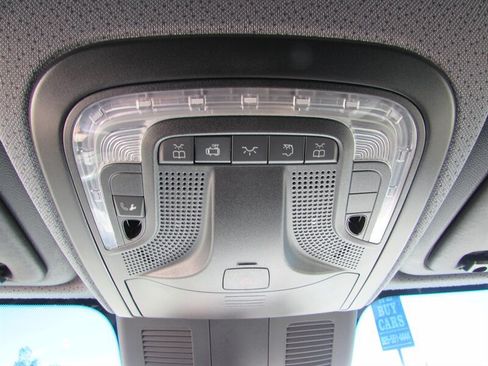 Used 2023 Mercedes-Benz Sprinter 2500 image 19