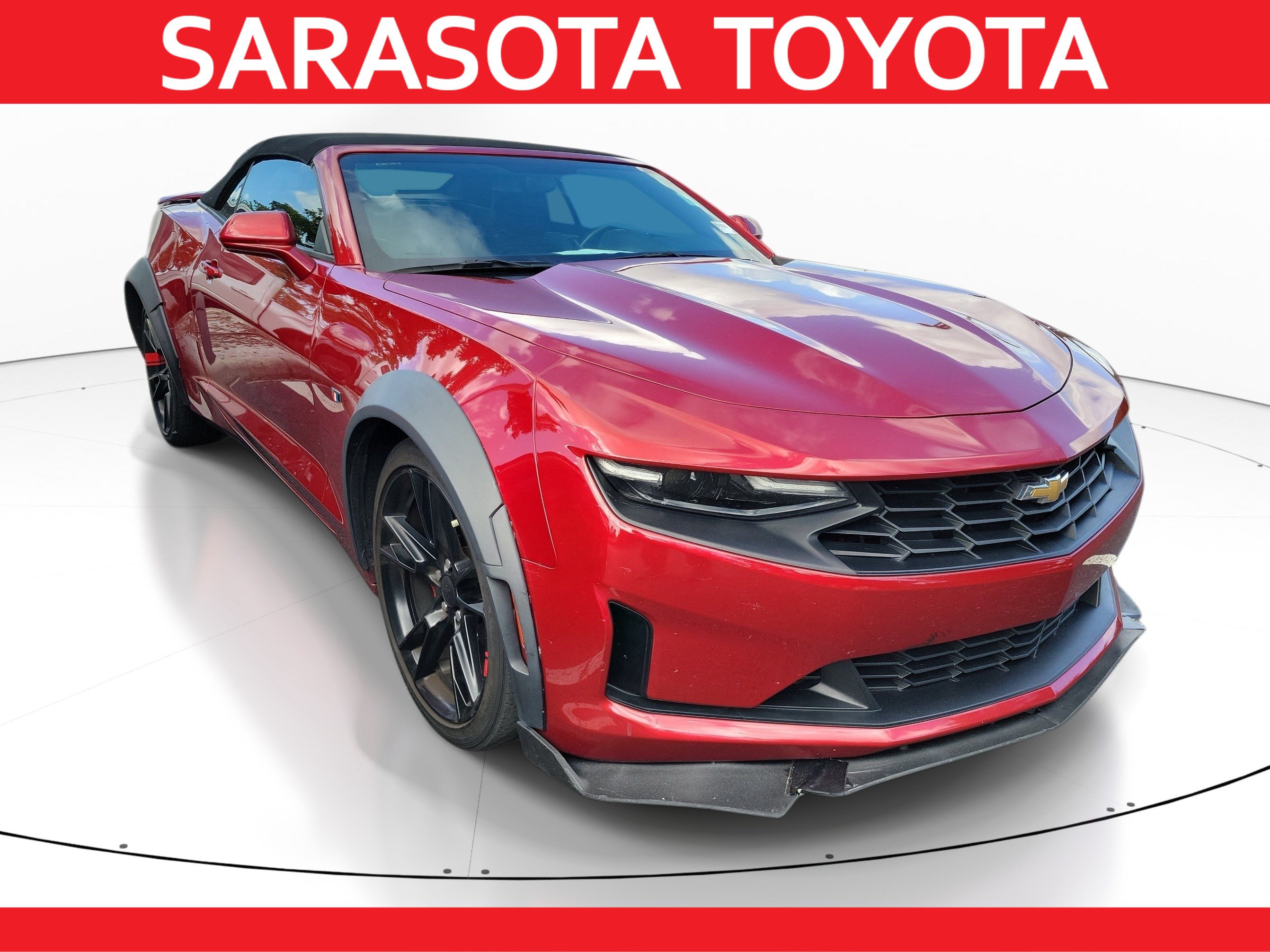 Used 2019 Chevrolet Camaro LT RWD image 1